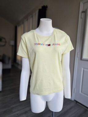 3/$6  Tommy Jeans Embroidered Cotton T Shirt Size L - Lemon Yellow